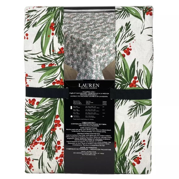 RALPH LAUREN 60" x 84" Cedar Berry & Mistletoe Christmas Holiday Tablecloth NEW - Picture 2 of 3